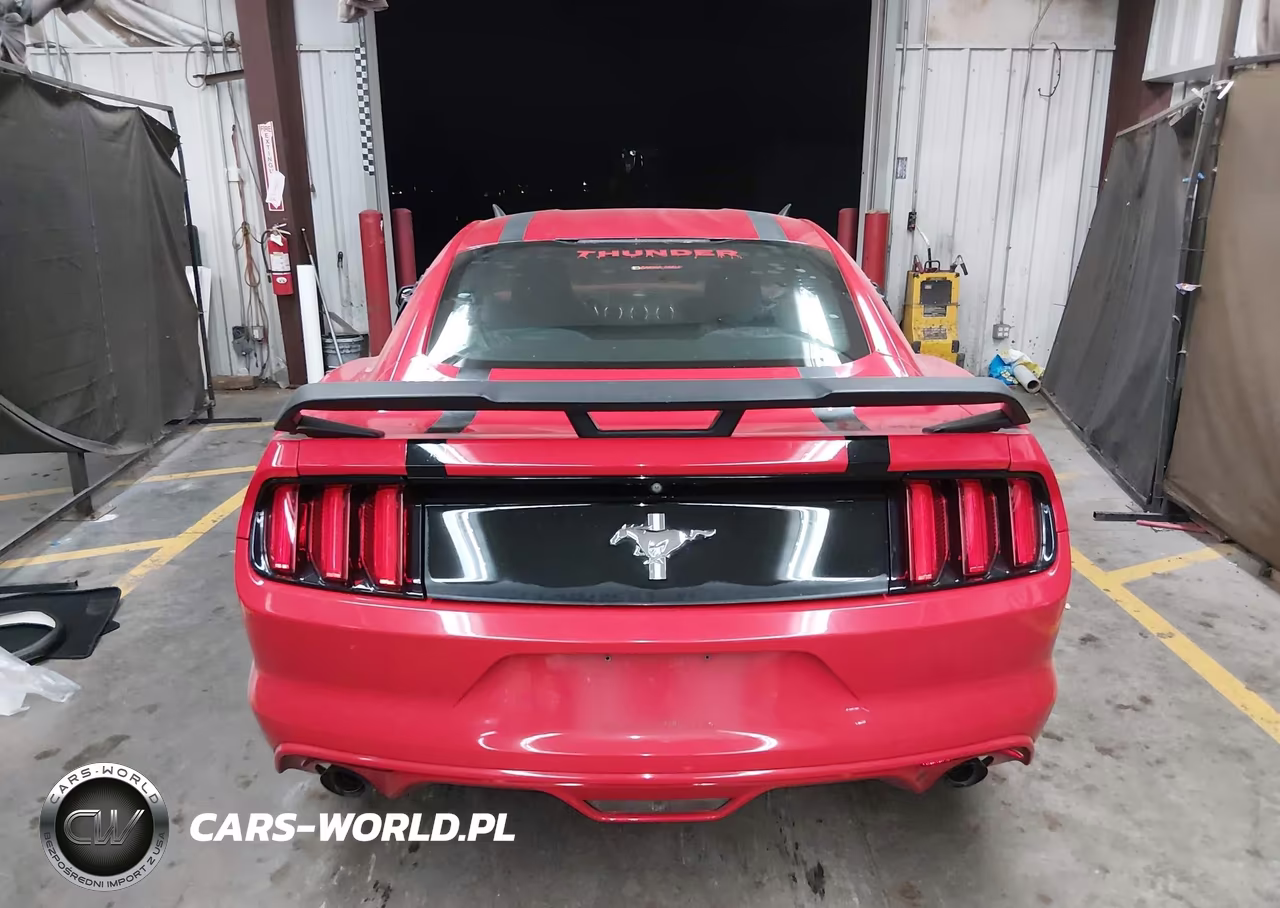 2016 Ford Mustang V6 VIN:1FA6P8AM6G5215892 - 16