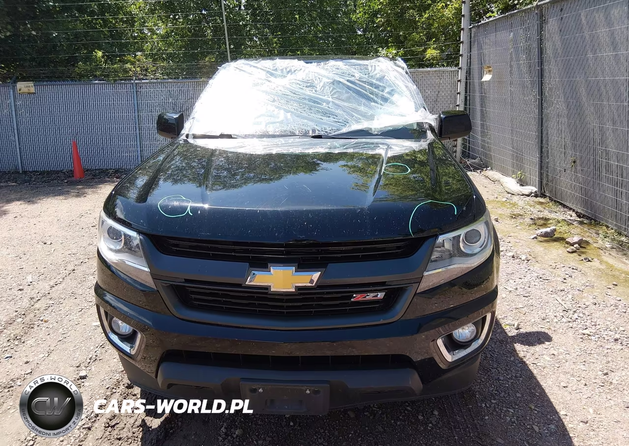 2018 Chevrolet Colorado Z71 VIN:1GCGTDENXJ1323517 - 12