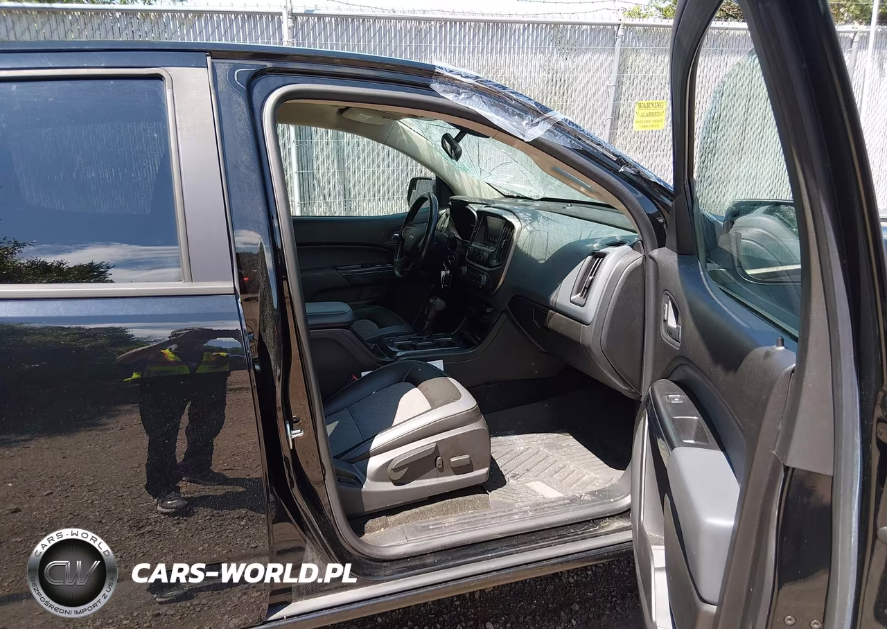 2018 Chevrolet Colorado Z71 VIN:1GCGTDENXJ1323517 - 5
