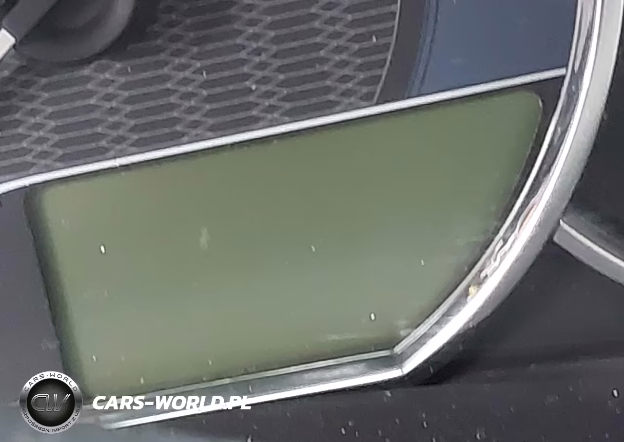 2016 Toyota Corolla Le VIN:2T1BURHE0GC537372 - 16