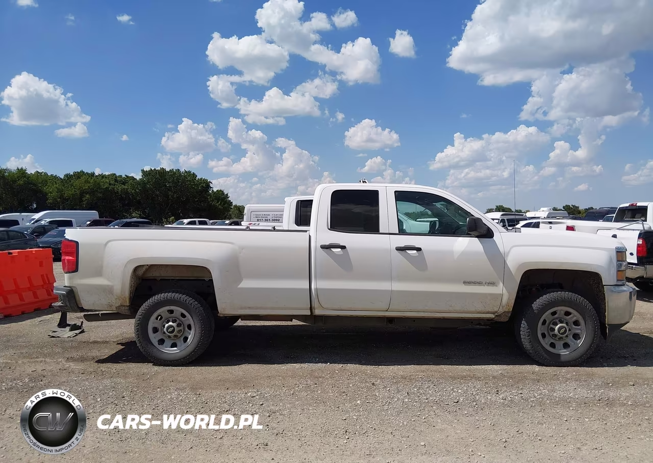 2015 Chevrolet Silverado 2500Hd Work Truck VIN:1GC2CUEG2FZ117953 - 13