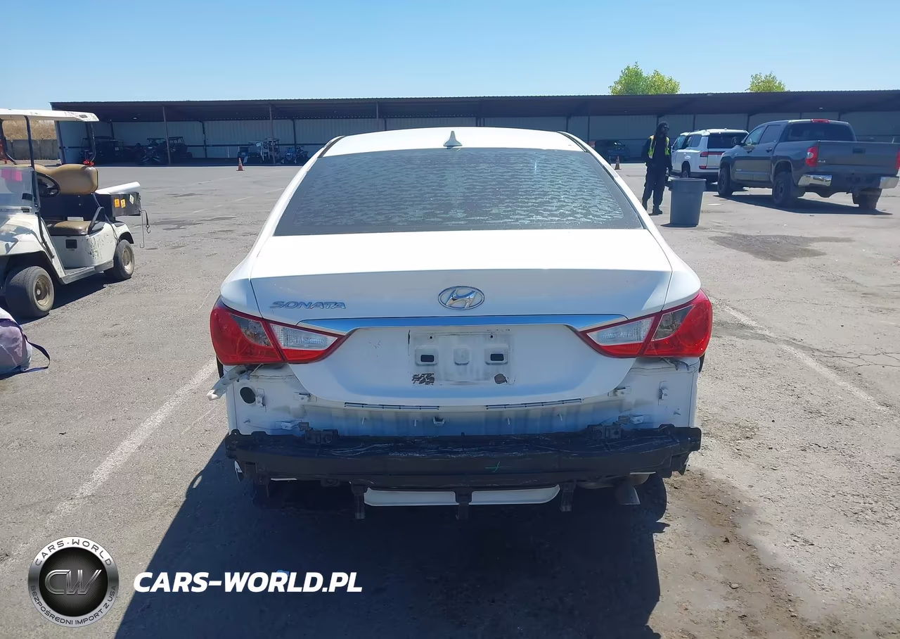 2014 Hyundai Sonata Gls VIN:5NPEB4AC4EH822617 - 16