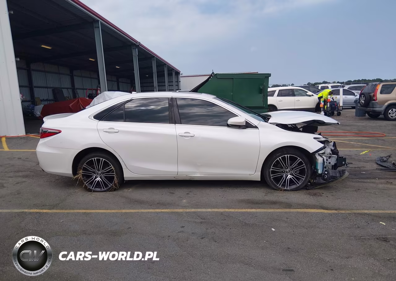 2016 Toyota Camry Se VIN:4T1BF1FK5GU193993 - 14