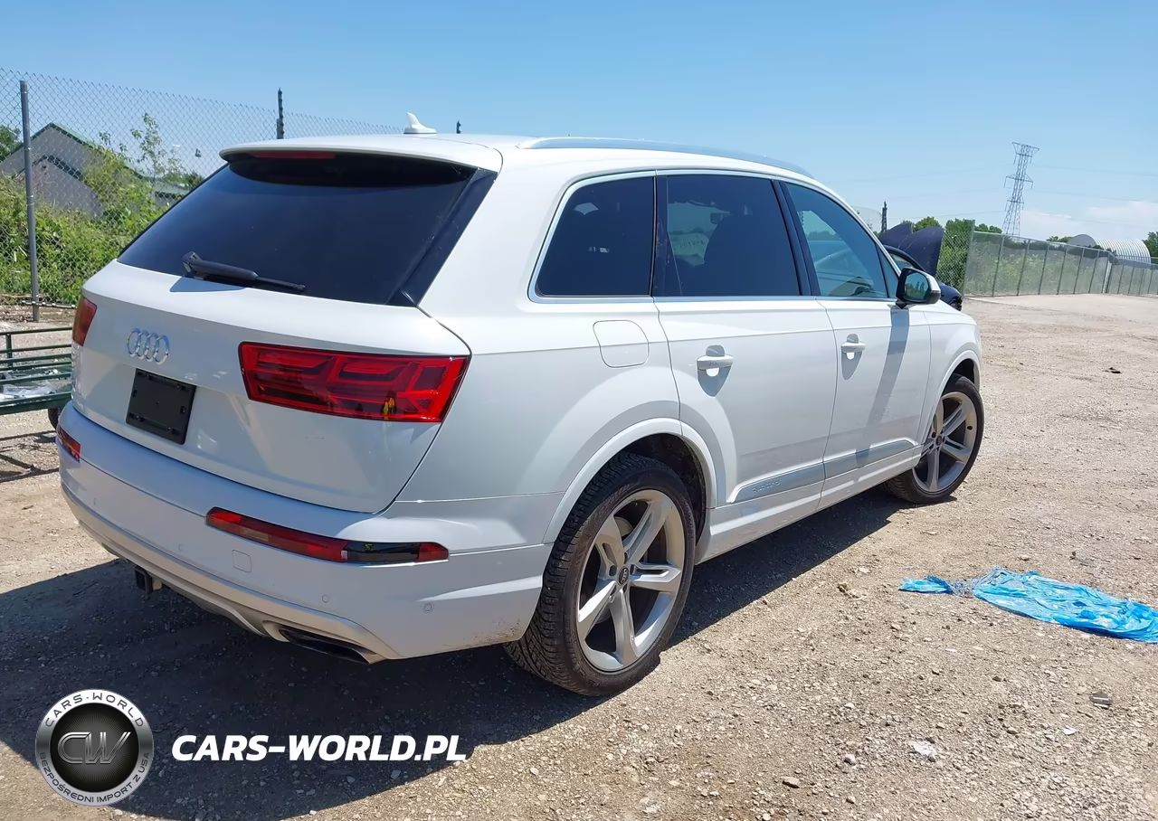 2019 Audi Q7 55 Premium VIN:WA1VAAF71KD005419 - 4