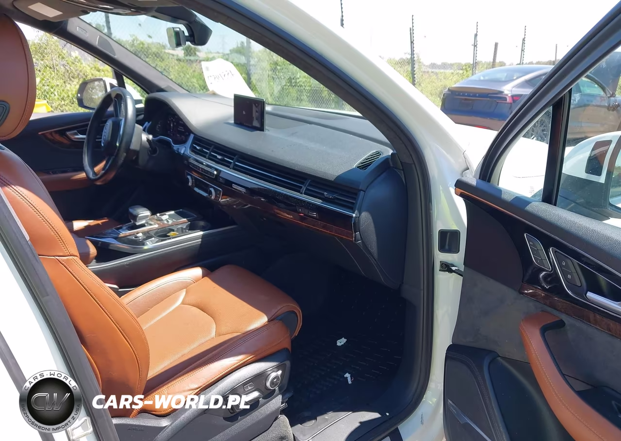 2019 Audi Q7 55 Premium VIN:WA1VAAF71KD005419 - 5