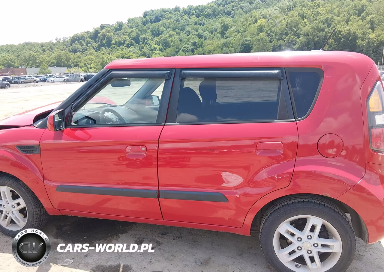 2010 Kia Soul + VIN:KNDJT2A21A7179083 - 14