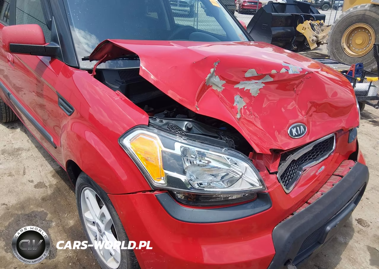 2010 Kia Soul + VIN:KNDJT2A21A7179083 - 6
