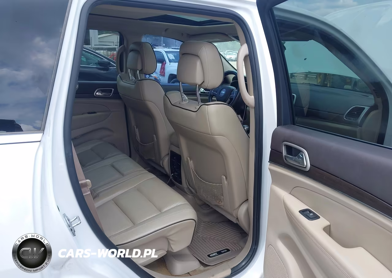 2016 Jeep Grand Cherokee Overland VIN:1C4RJECG3GC500950 - 8
