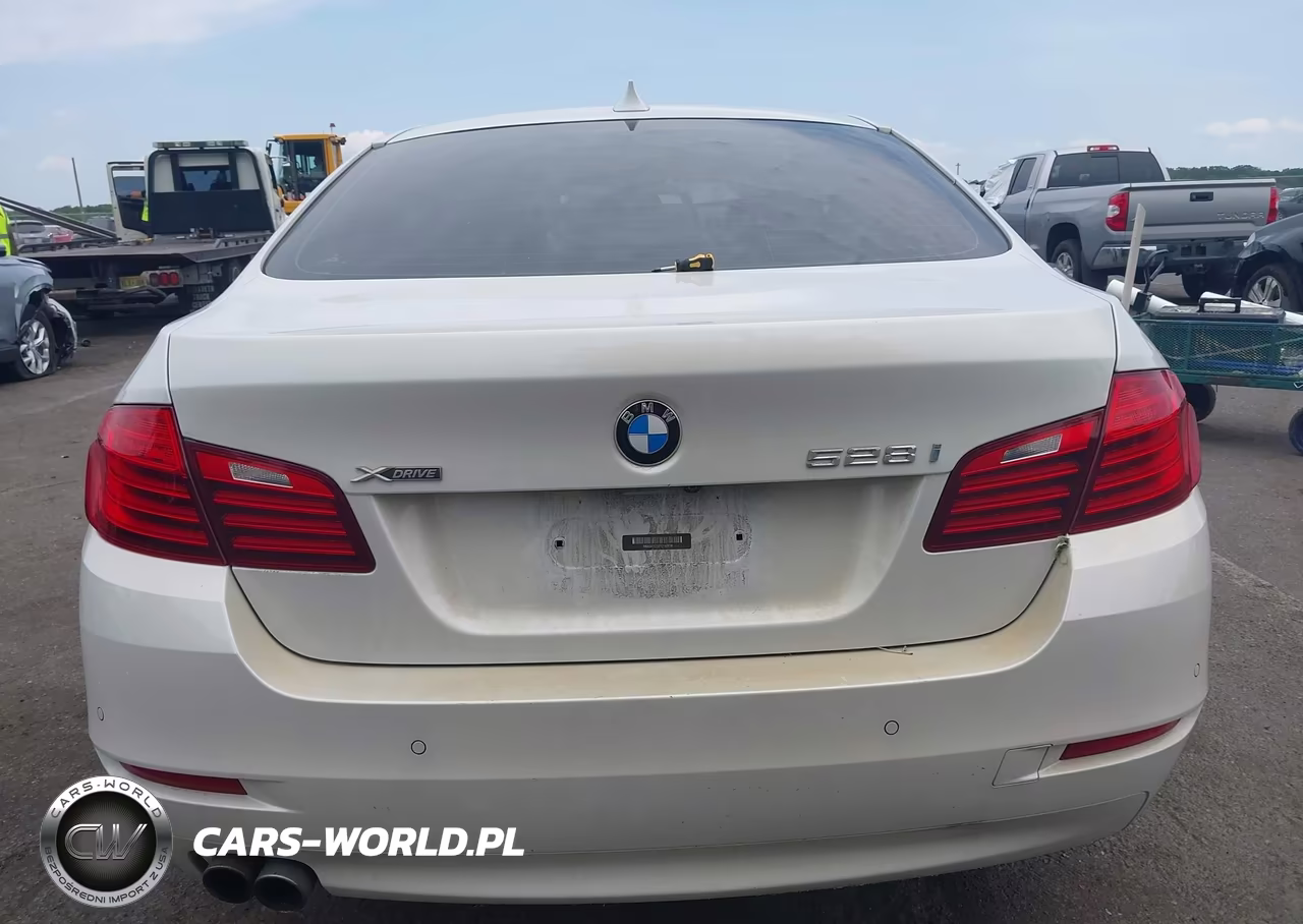 2015 BMW 528I xDrive VIN:WBA5A7C52FG143838 - 16