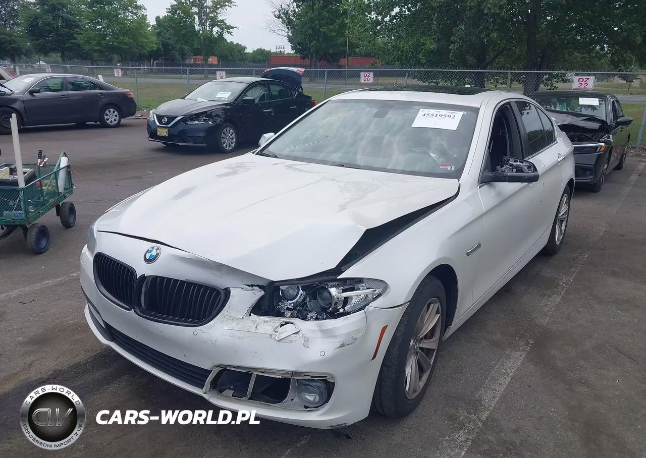 2015 BMW 528I xDrive VIN:WBA5A7C52FG143838 - 2