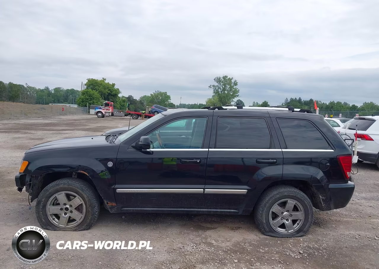 2007 Jeep Grand Cherokee Overland VIN:1J8HR68207C609270 - 15