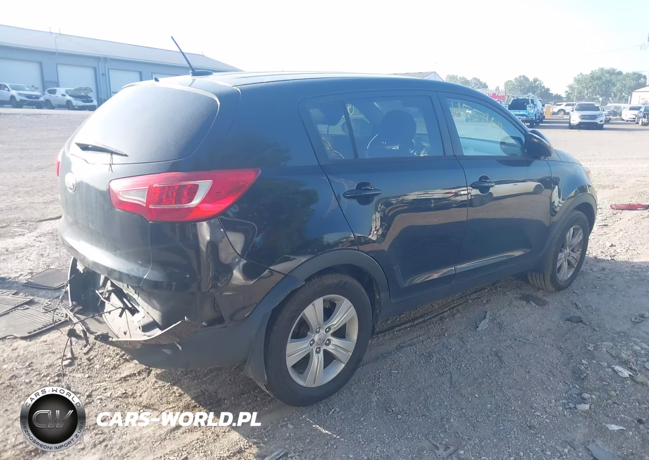 2013 Kia Sportage Lx VIN:KNDPB3A23D7449261 - 4