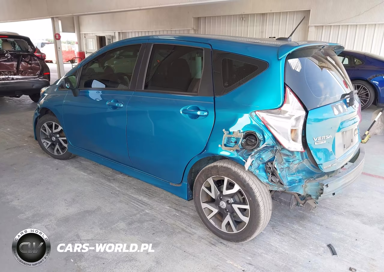 2015 Nissan Versa Note Sr VIN:3N1CE2CP9FL392624 - 3
