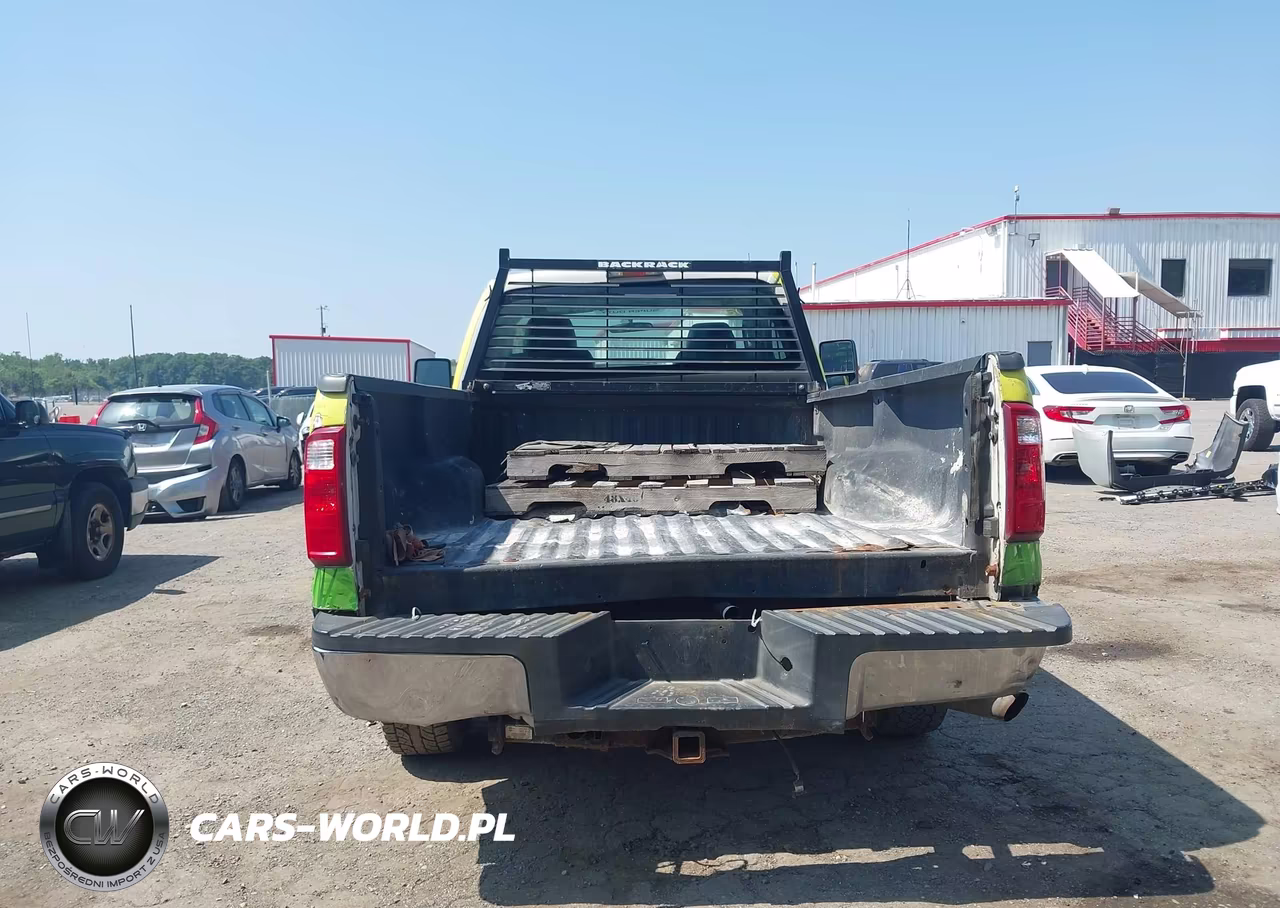 2011 Ford Super Duty F-250 Srw Xl VIN:1FTBF2A68BEA21674 - 16