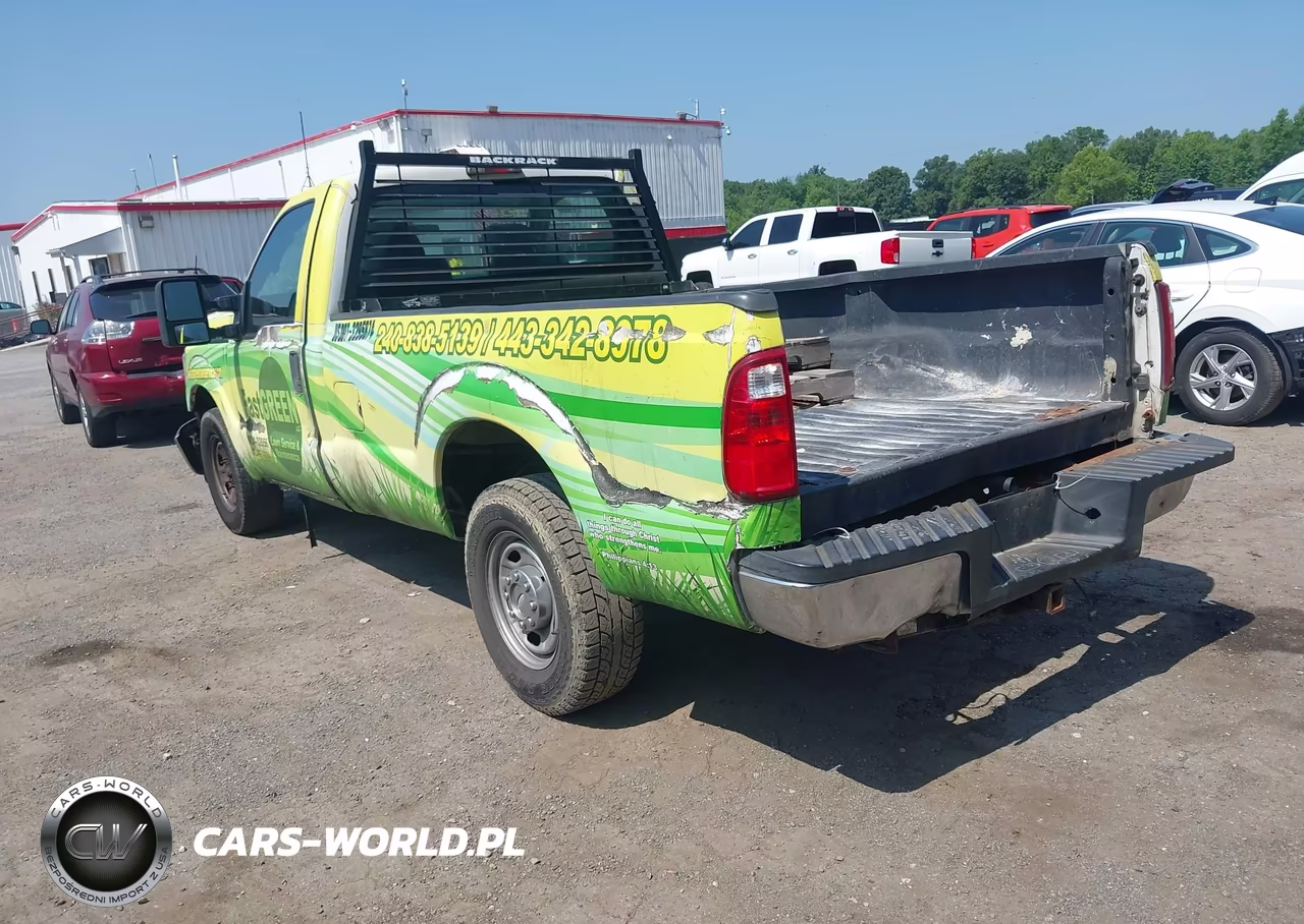 2011 Ford Super Duty F-250 Srw Xl VIN:1FTBF2A68BEA21674 - 3