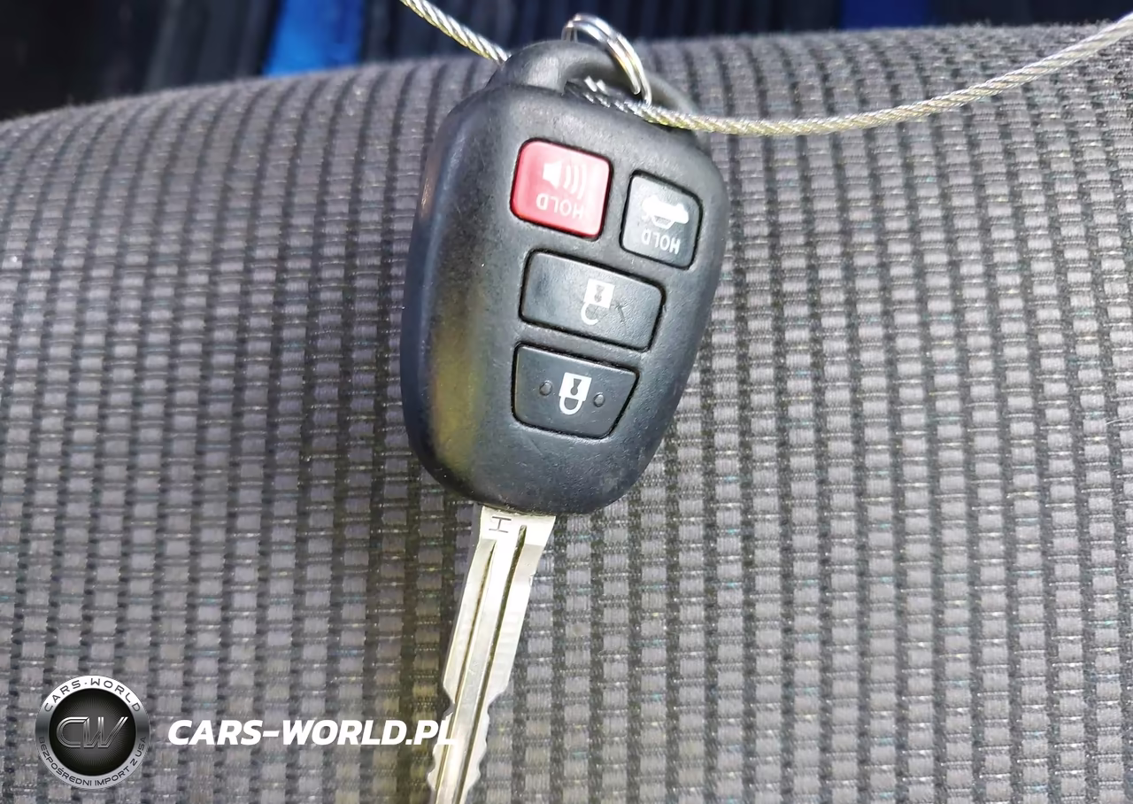 2015 Toyota Corolla S Plus VIN:5YFBURHE0FP258048 - 11