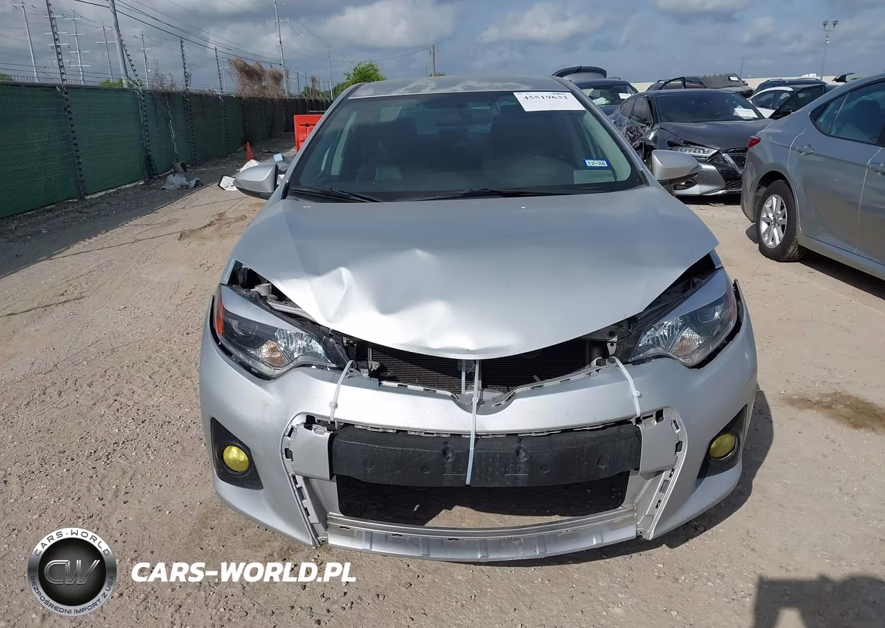 2015 Toyota Corolla S Plus VIN:5YFBURHE0FP258048 - 13