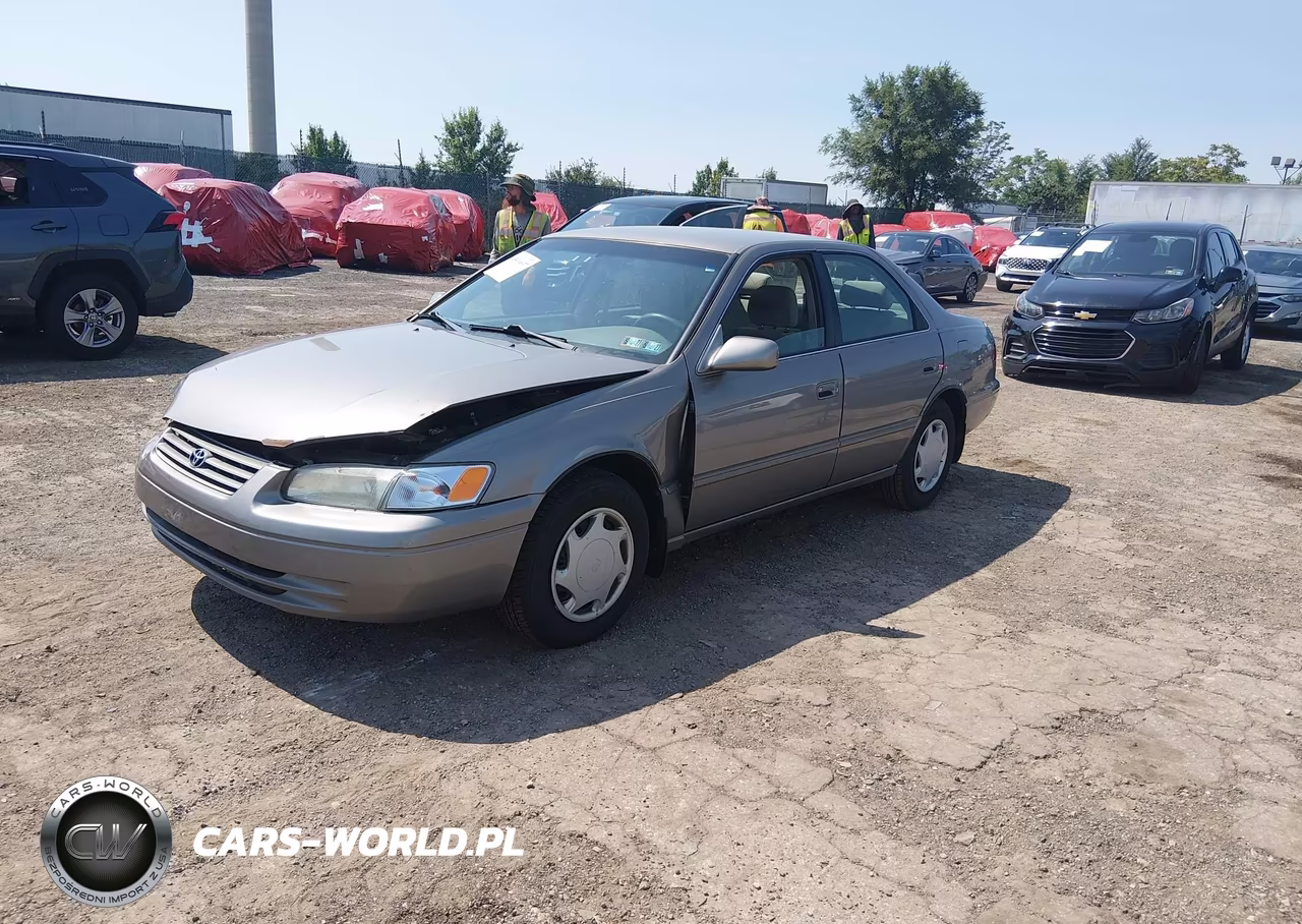 1999 Toyota Camry Ce VIN:4T1BG22K1XU570831 - 2