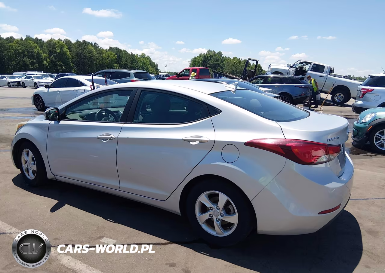 2014 Hyundai Elantra Se VIN:5NPDH4AE3EH479794 - 3