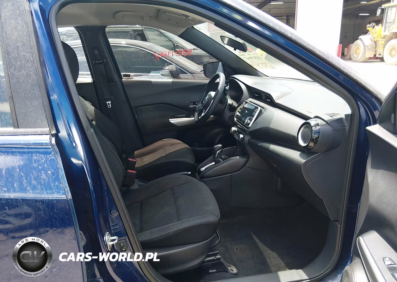 2018 Nissan Kicks Sv VIN:3N1CP5CU0JL532103 - 5