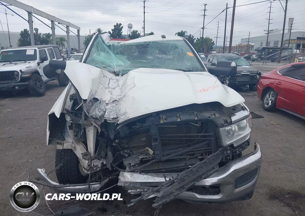 2019 Ram 2500 Tradesman 4X2 8' Box VIN:3C6MR4AL3KG727226 - 11
