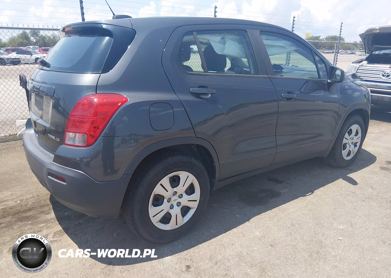 2016 Chevrolet Trax Ls VIN:3GNCJKSB4GL277811 - 4