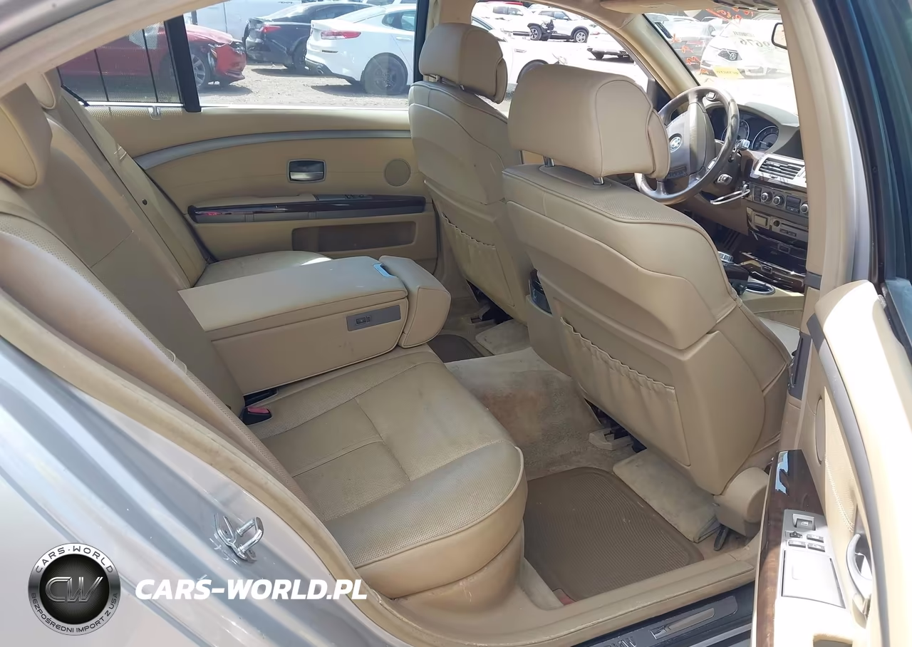 2008 BMW 750Li VIN:WBAHN83558DT78374 - 8