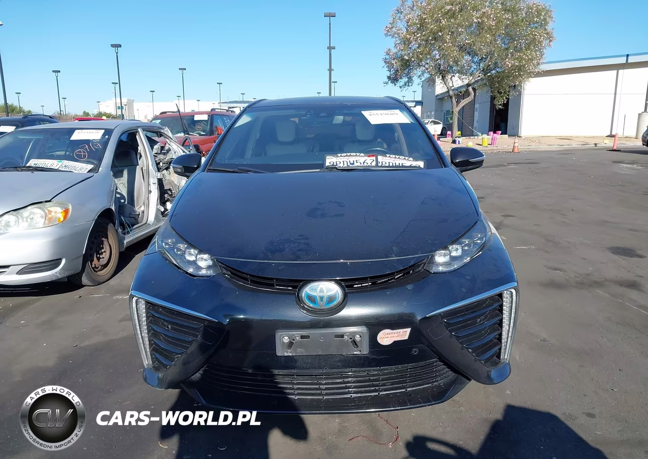 2019 Toyota Mirai VIN:JTDBVRBDXKA007078 - 12