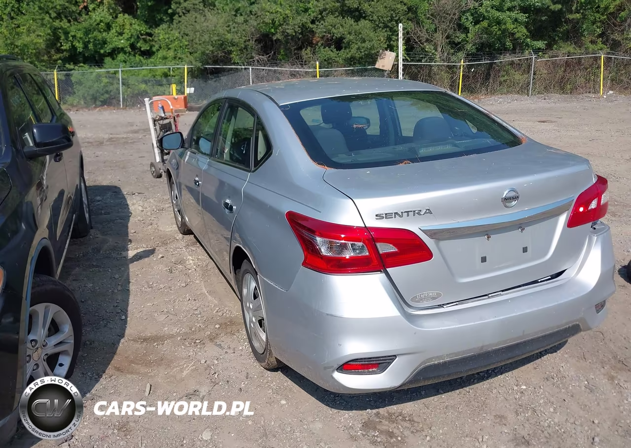 2017 Nissan Sentra S VIN:3N1AB7AP4HY368012 - 3
