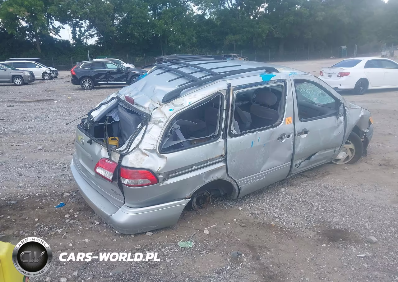 2002 Toyota Sienna Le VIN:4T3ZF13C22U447798 - 4