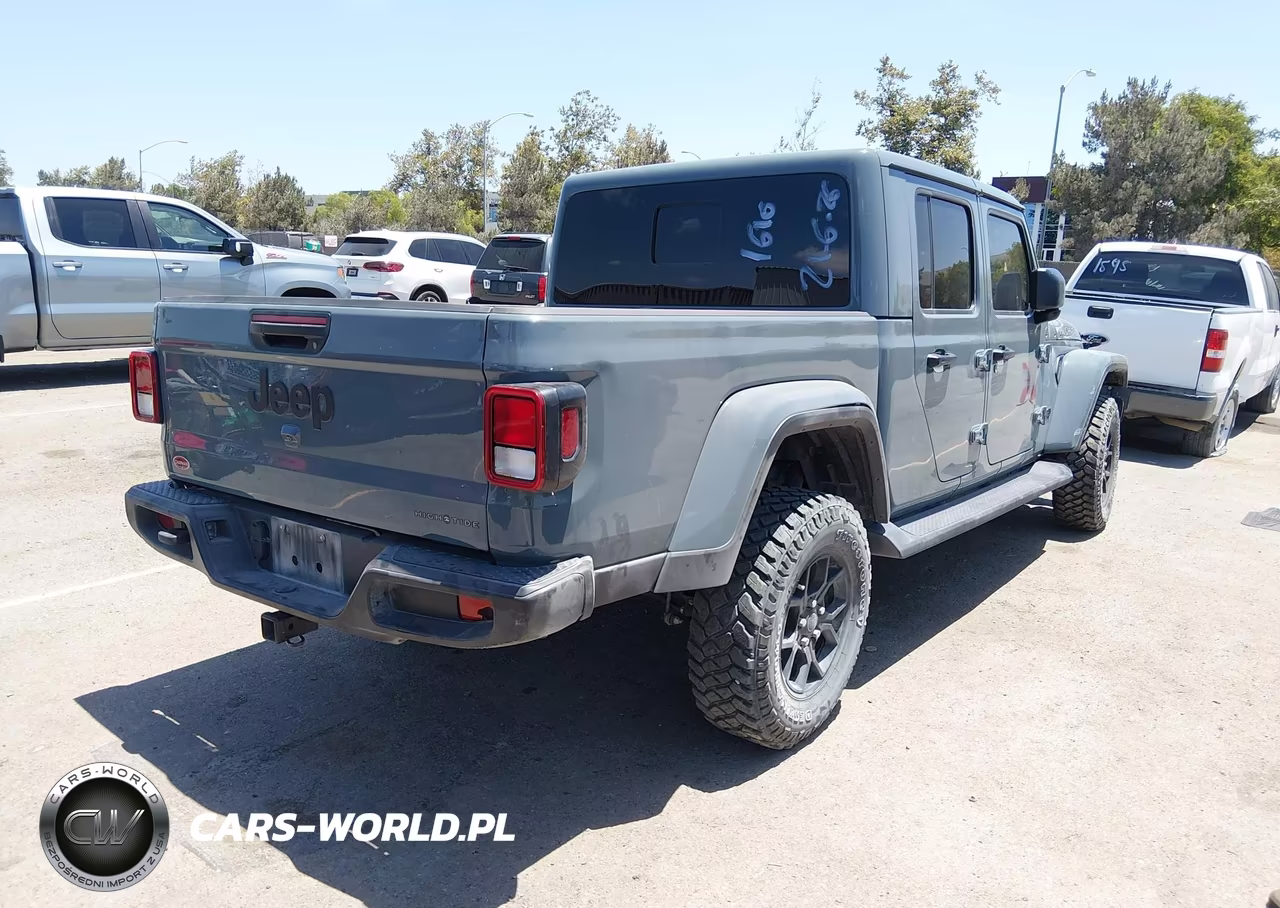 2025 Jeep Gladiator High Tide VIN:1C6PJTAG3SL551069 - 4