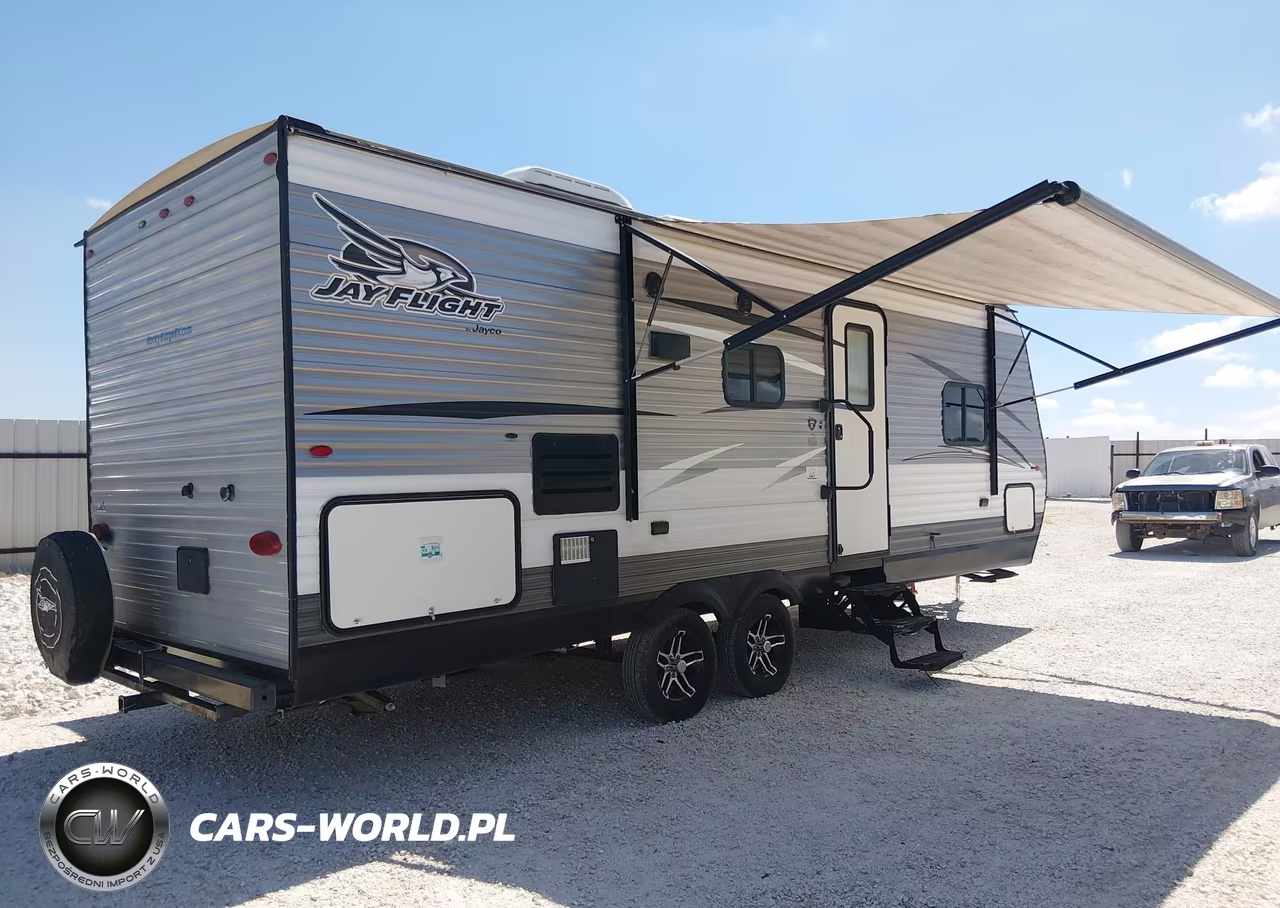2017 Jayco Jayflight VIN:1UJBJ0BN2H1T80222 - 4