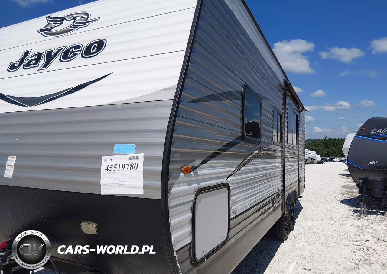 2017 Jayco Jayflight VIN:1UJBJ0BN2H1T80222 - 6