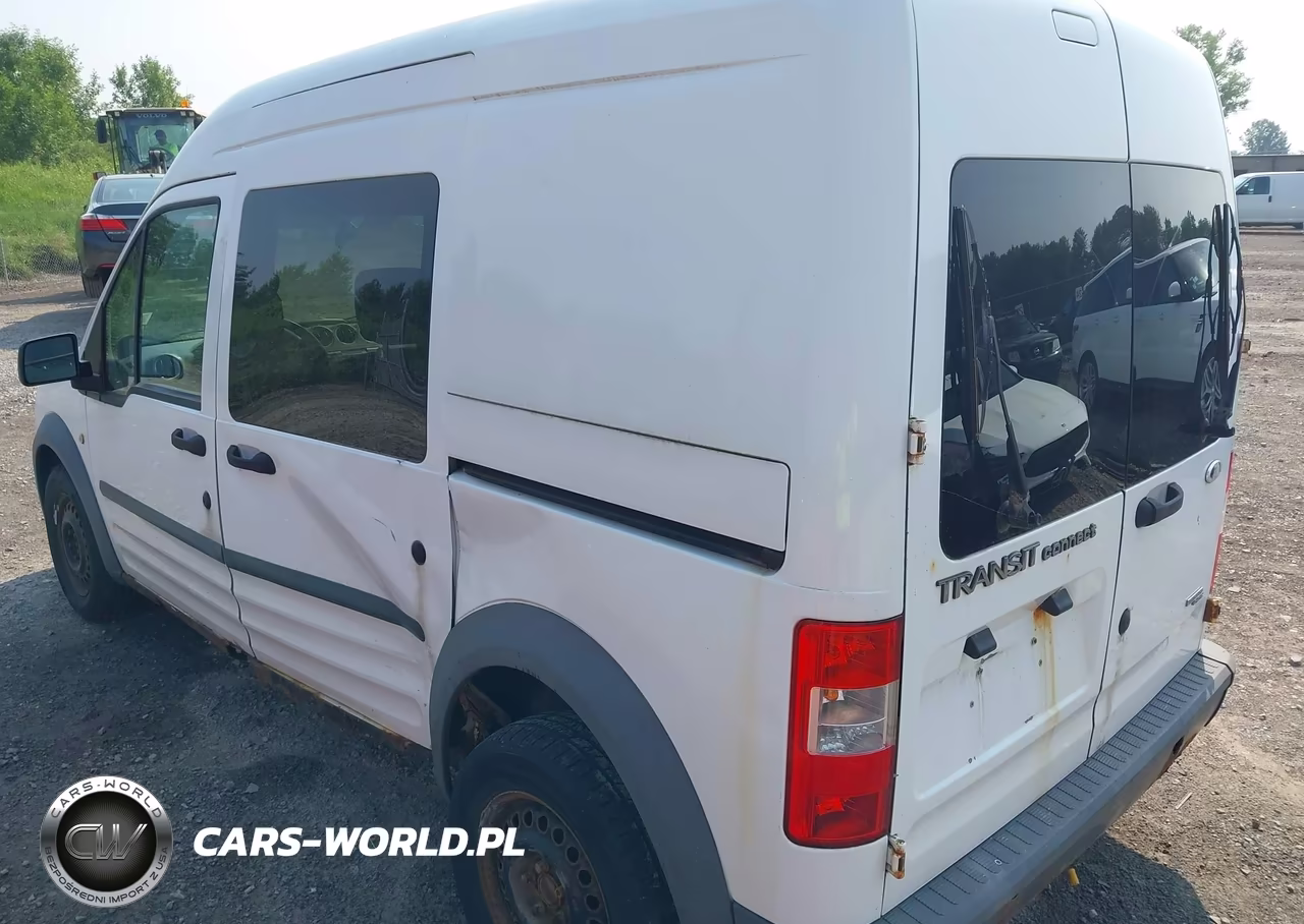 2010 Ford Transit Connect Xl VIN:NM0LS6AN0AT030939 - 3
