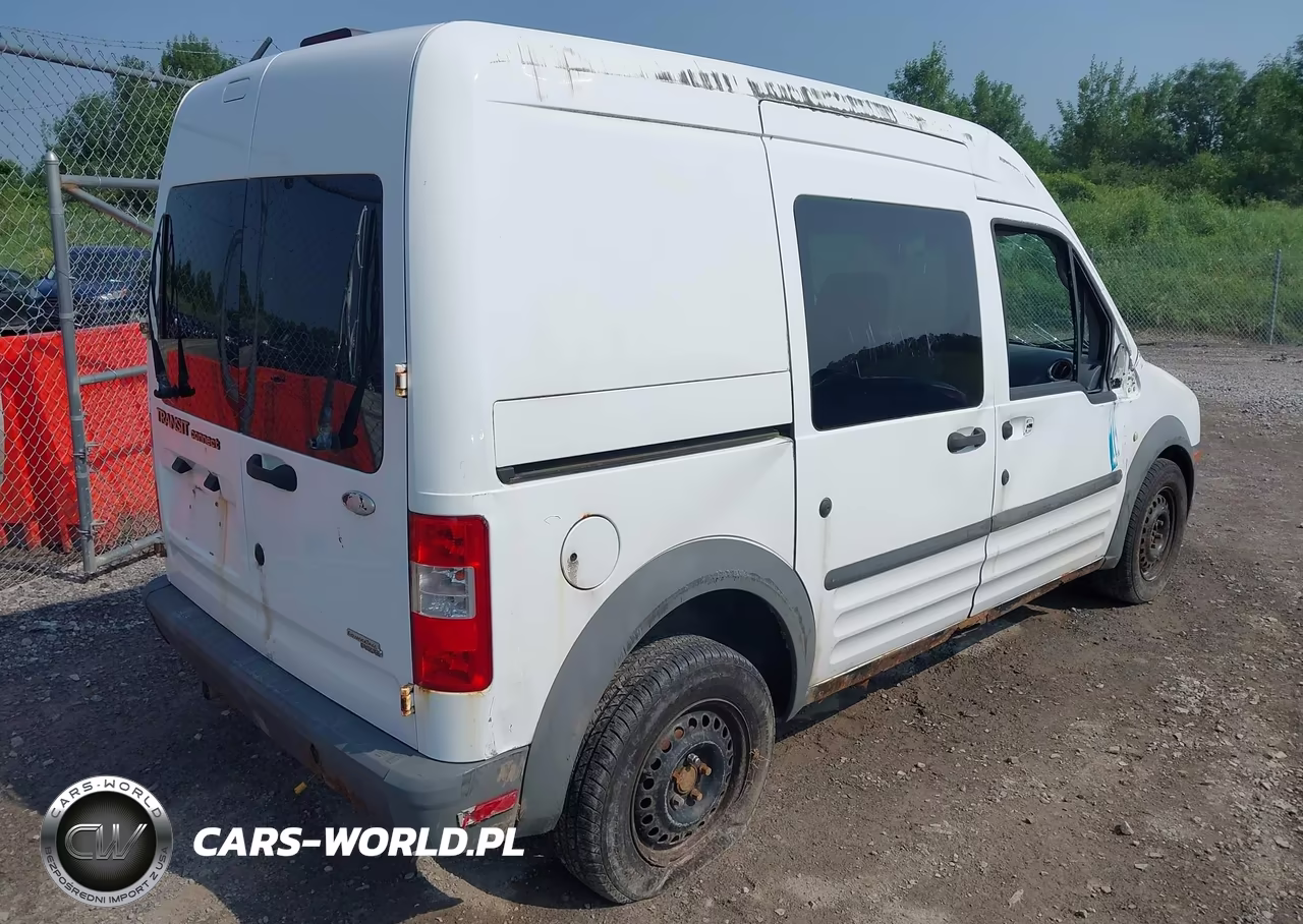 2010 Ford Transit Connect Xl VIN:NM0LS6AN0AT030939 - 4
