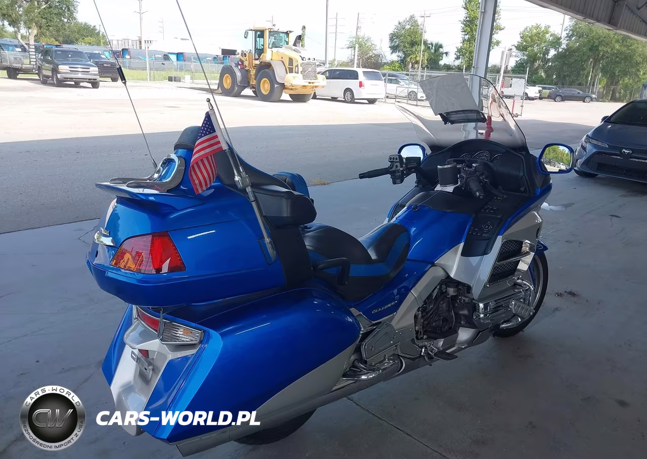 2012 Honda Gl1800 VIN:JH2SC68M7CK000118 - 4