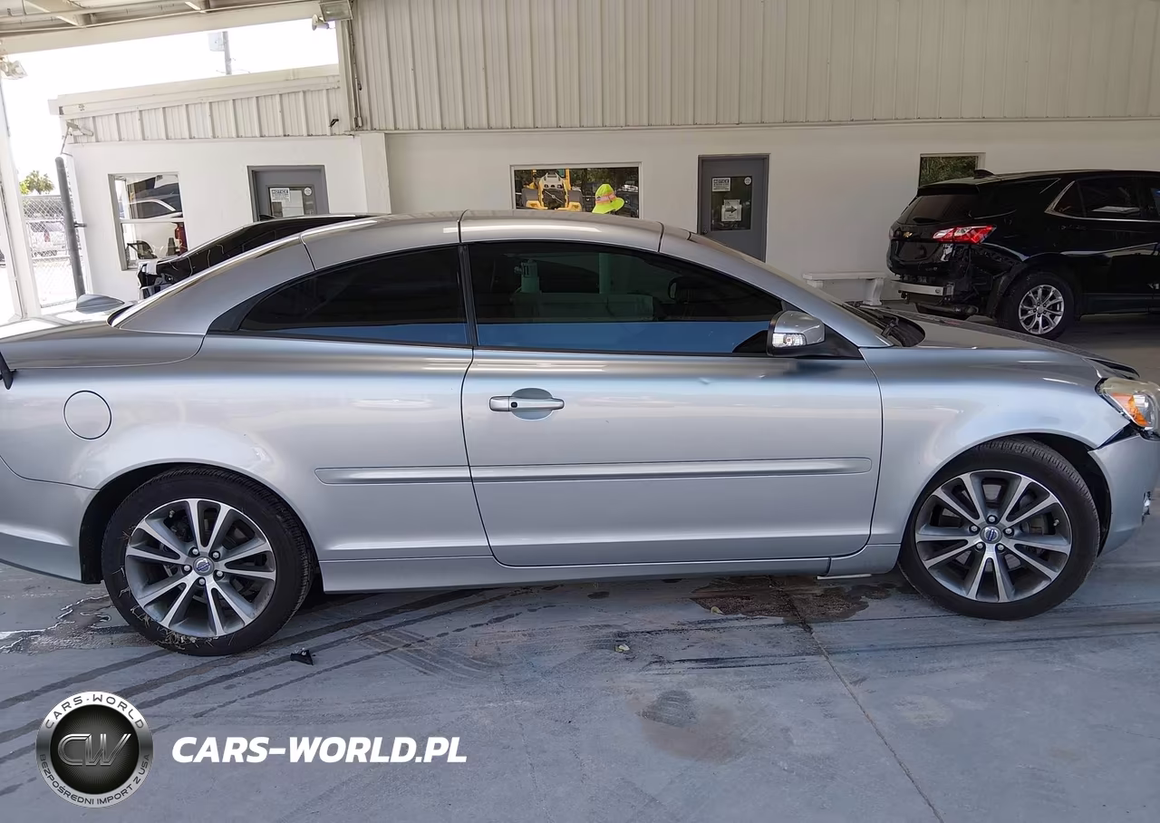 2013 Volvo C70 T5 VIN:YV1672MC7DJ142779 - 13
