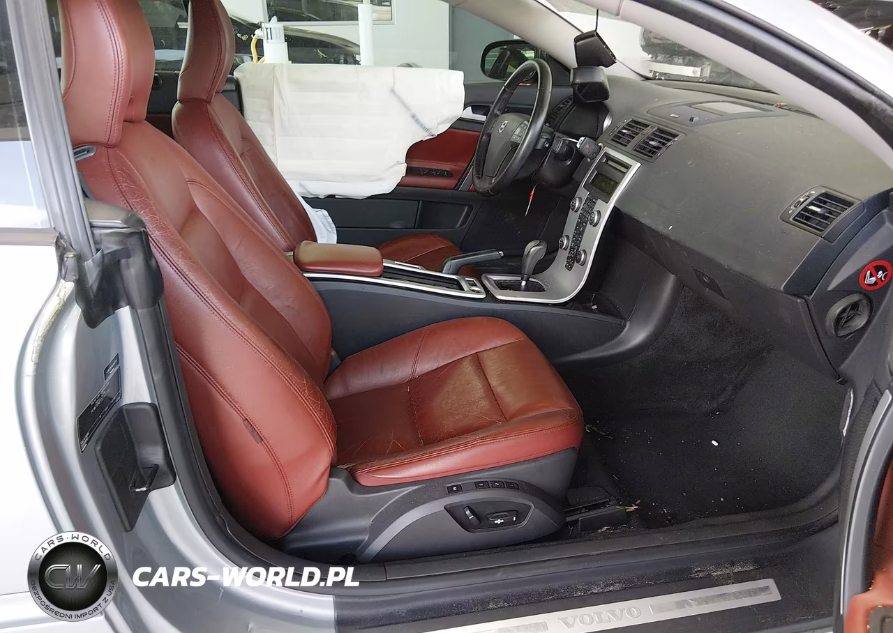 2013 Volvo C70 T5 VIN:YV1672MC7DJ142779 - 5