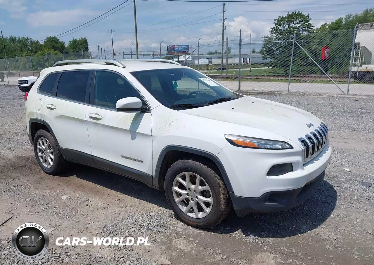 2016 Jeep Cherokee Latitude – zdjęcie 1 z 16