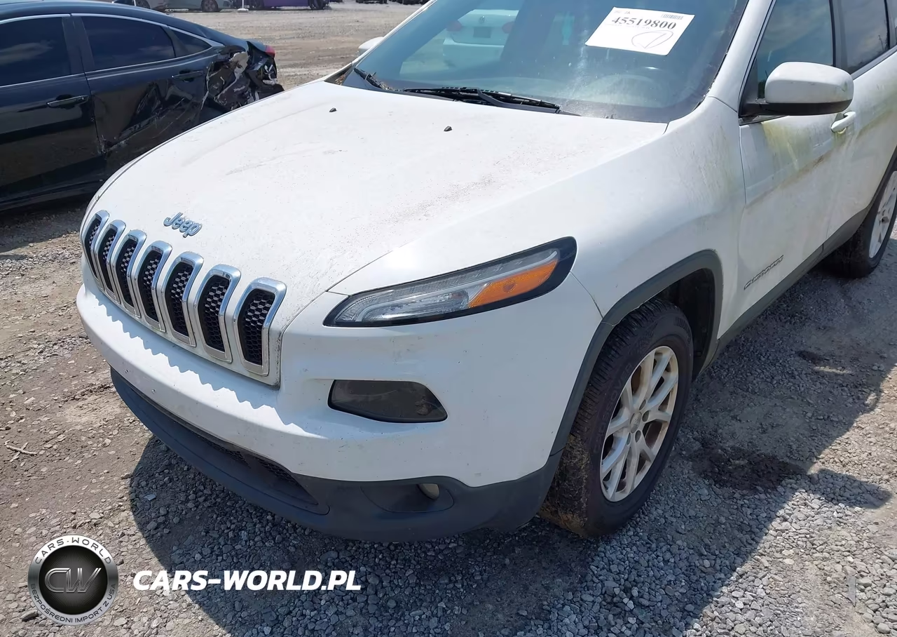 2016 Jeep Cherokee Latitude VIN:1C4PJMCB0GW266898 - 6
