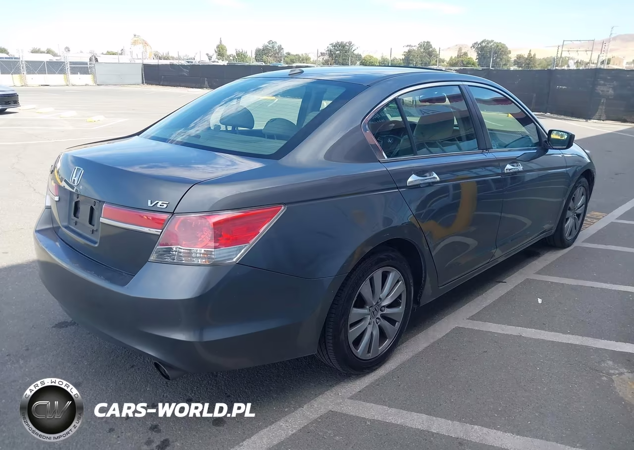 2011 Honda Accord Exl VIN:1HGCP3F85BA016006 - 4