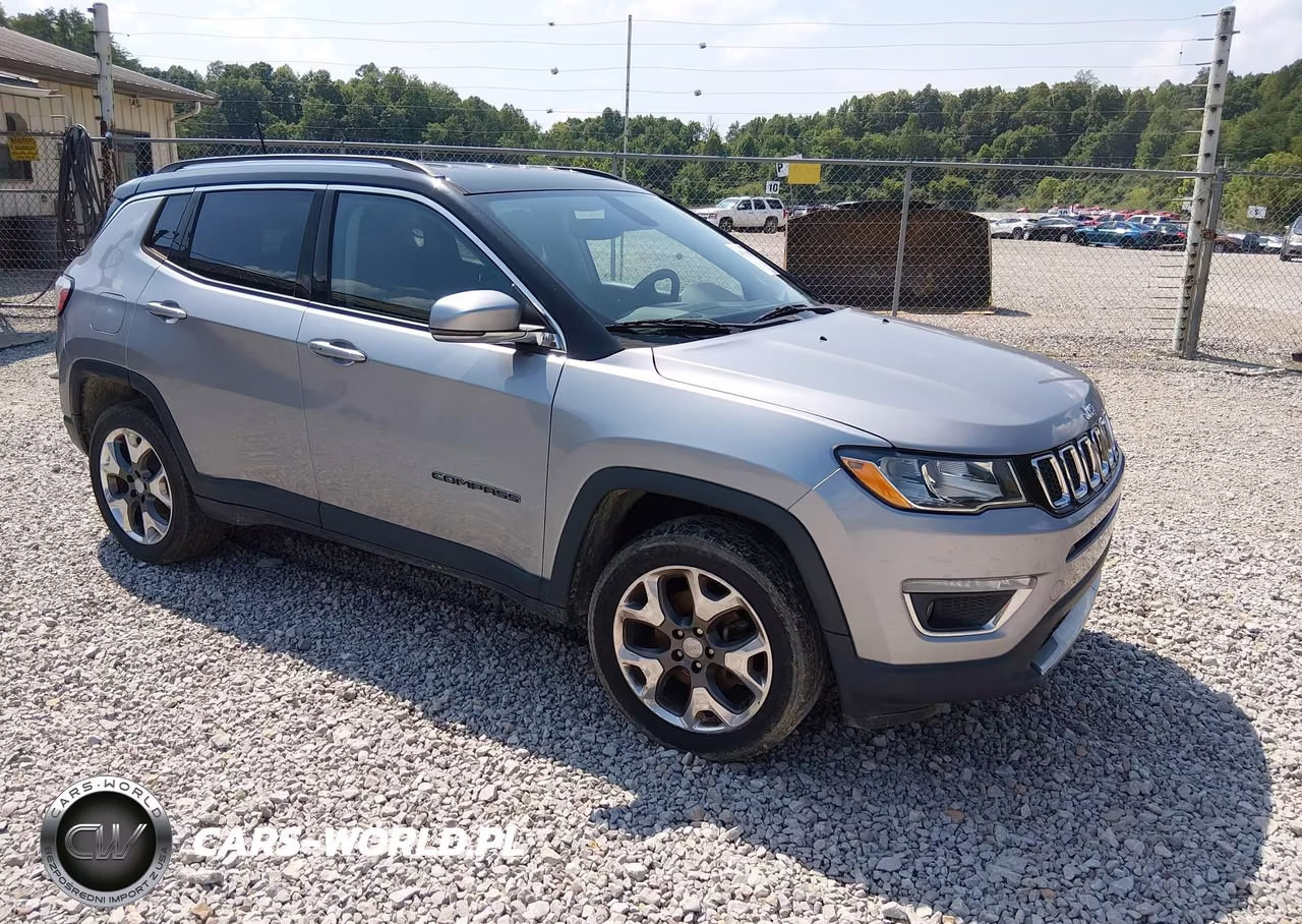 2018 Jeep Compass Limited 4X4 – zdjęcie 1 z 16