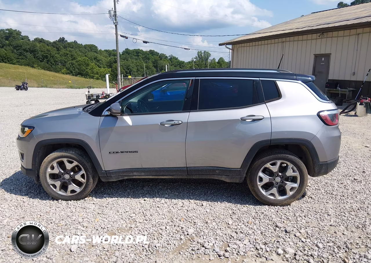 2018 Jeep Compass Limited 4X4 VIN:3C4NJDCB6JT484266 - 14