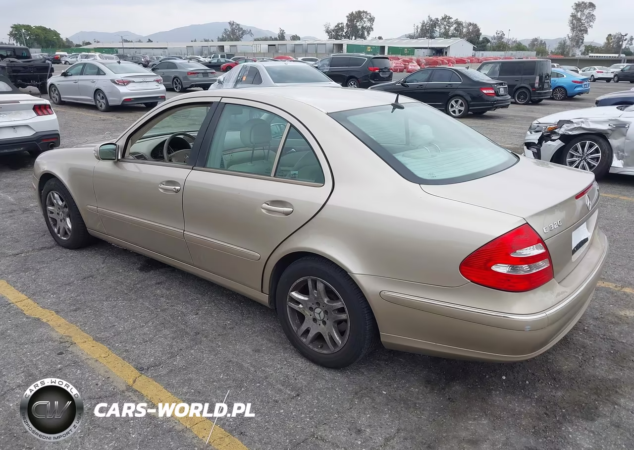 2003 Mercedes-Benz E 320 VIN:WDBUF65J93A107811 - 3