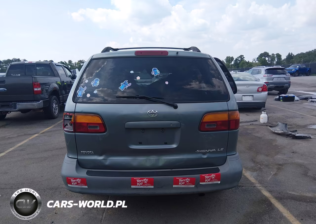 1999 Toyota Sienna Le VIN:4T3ZF13C7XU163428 - 16