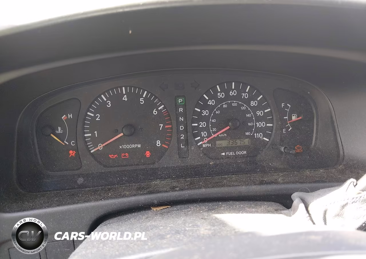 1999 Toyota Sienna Le VIN:4T3ZF13C7XU163428 - 7