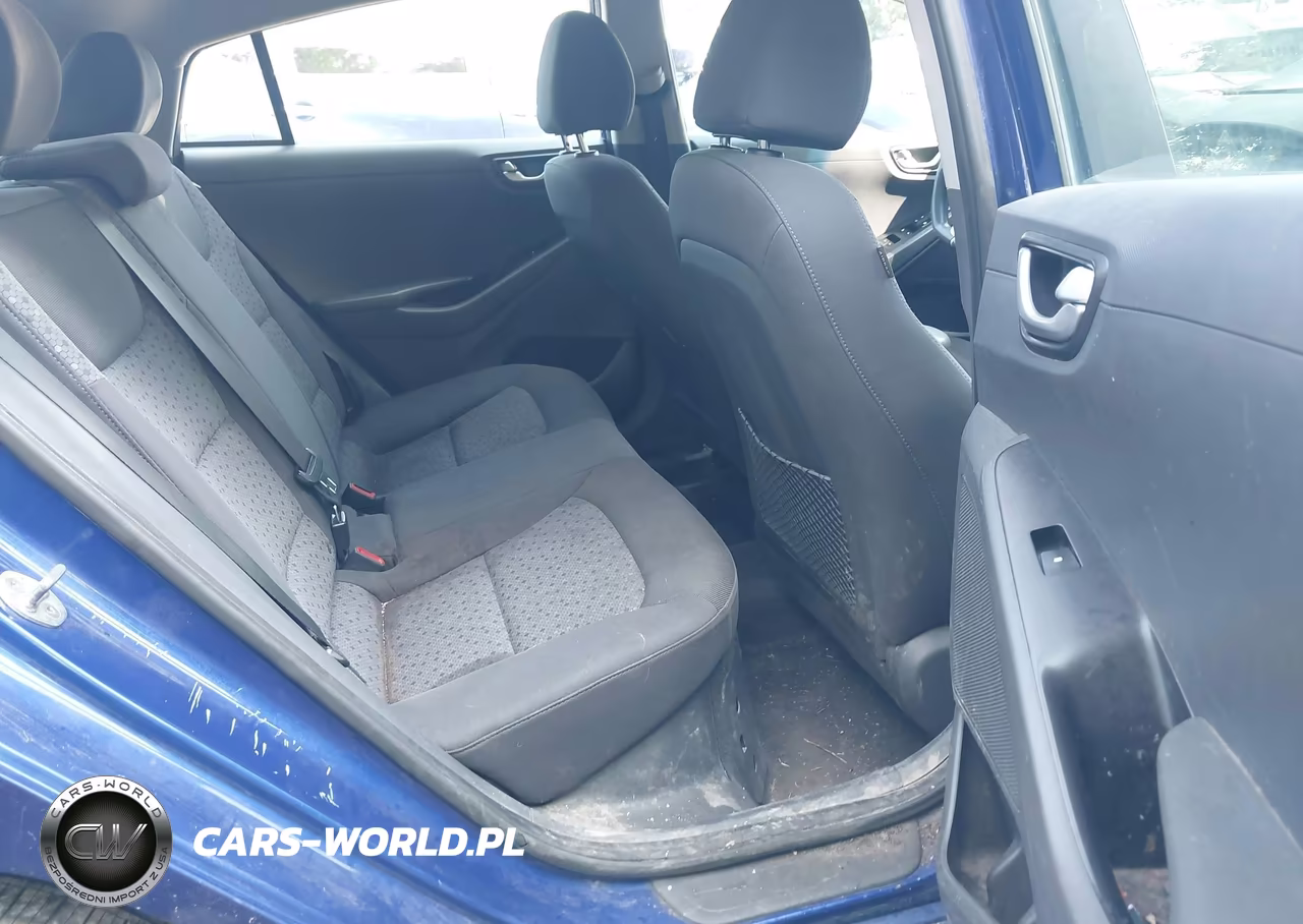 2019 Hyundai Ioniq Hybrid Blue VIN:KMHC65LCXKU128591 - 8
