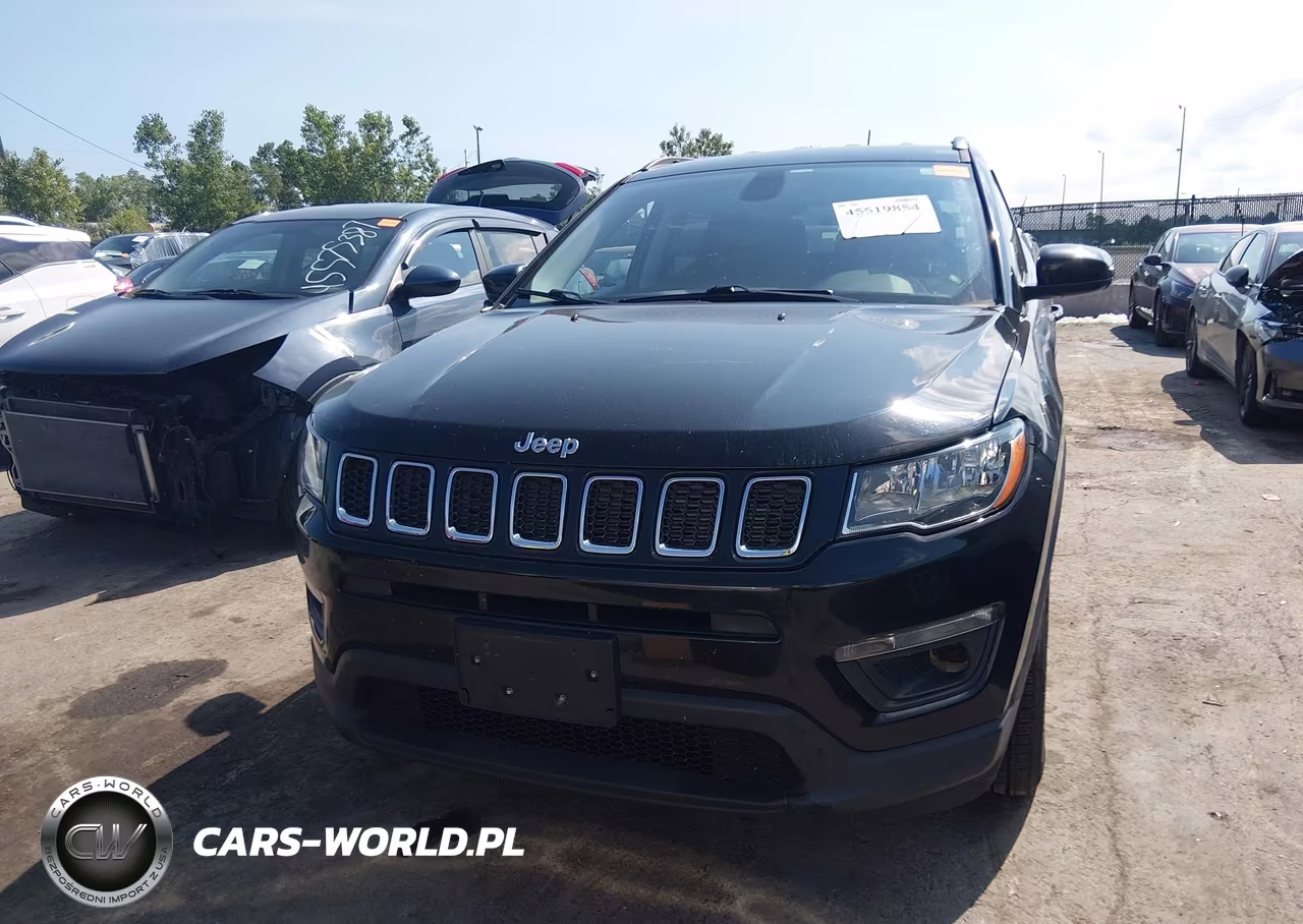 2019 Jeep Compass Latitude 4X4 VIN:3C4NJDBB8KT696430 - 12