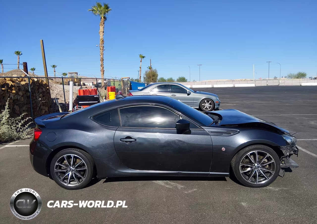 2017 Toyota 86 VIN:JF1ZNAA10H8701405 - 13