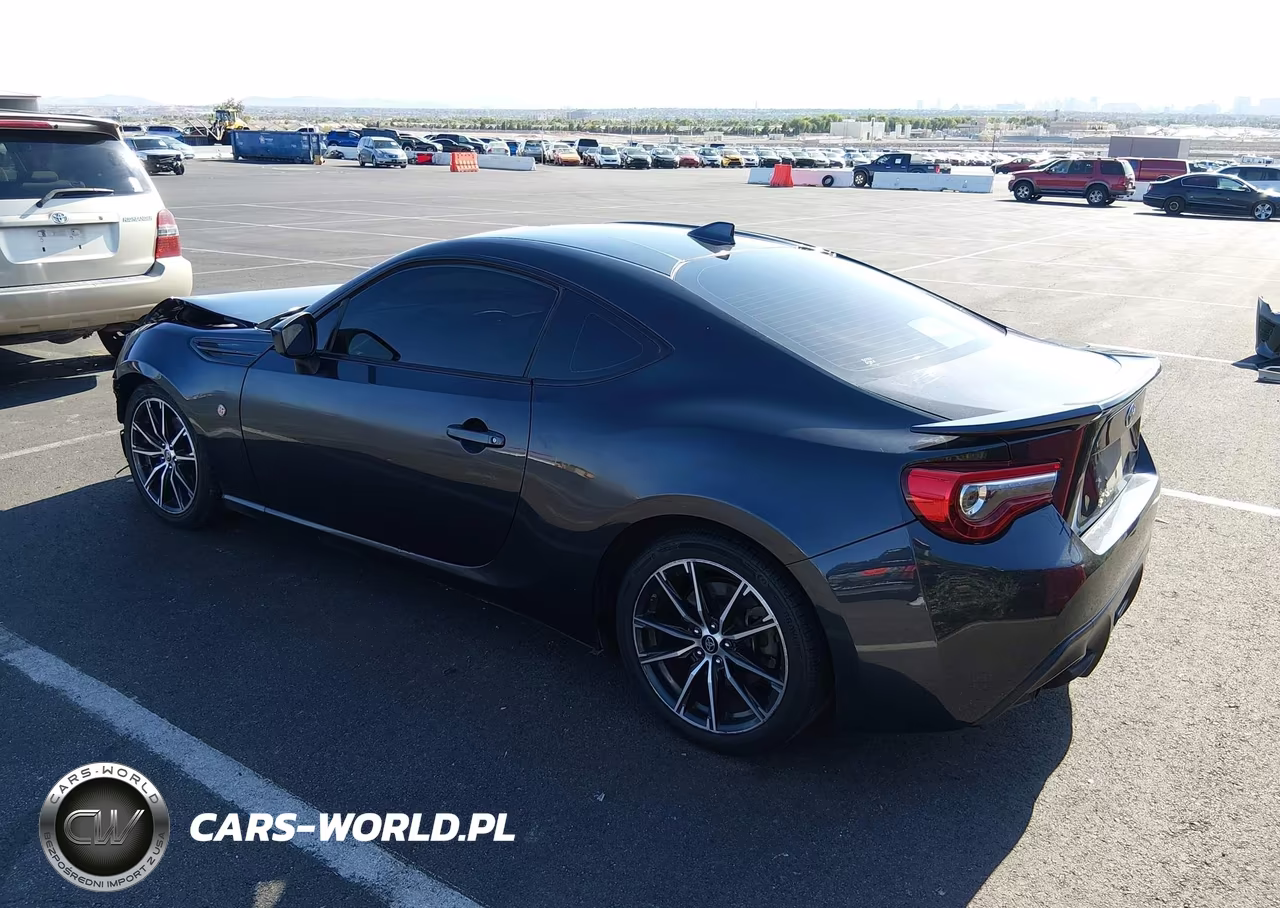 2017 Toyota 86 VIN:JF1ZNAA10H8701405 - 3